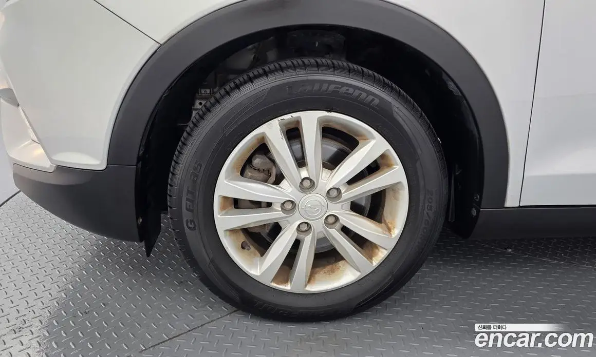 SsangYong TIBOLI 2015 1.6 автомат (гидро), фото 5 SsangYong TIBOLI 2015 1.6 автомат (гидро), фото 5