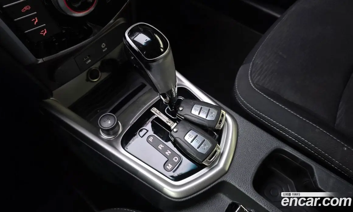 SsangYong TIBOLI 2015 1.6 автомат (гидро), фото 9 SsangYong TIBOLI 2015 1.6 автомат (гидро), фото 9