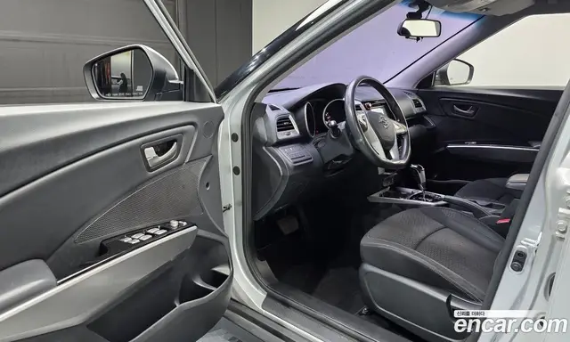 SsangYong TIBOLI 2015 1.6 автомат (гидро), миниатюра 10 SsangYong TIBOLI 2015 1.6 автомат (гидро), миниатюра 10