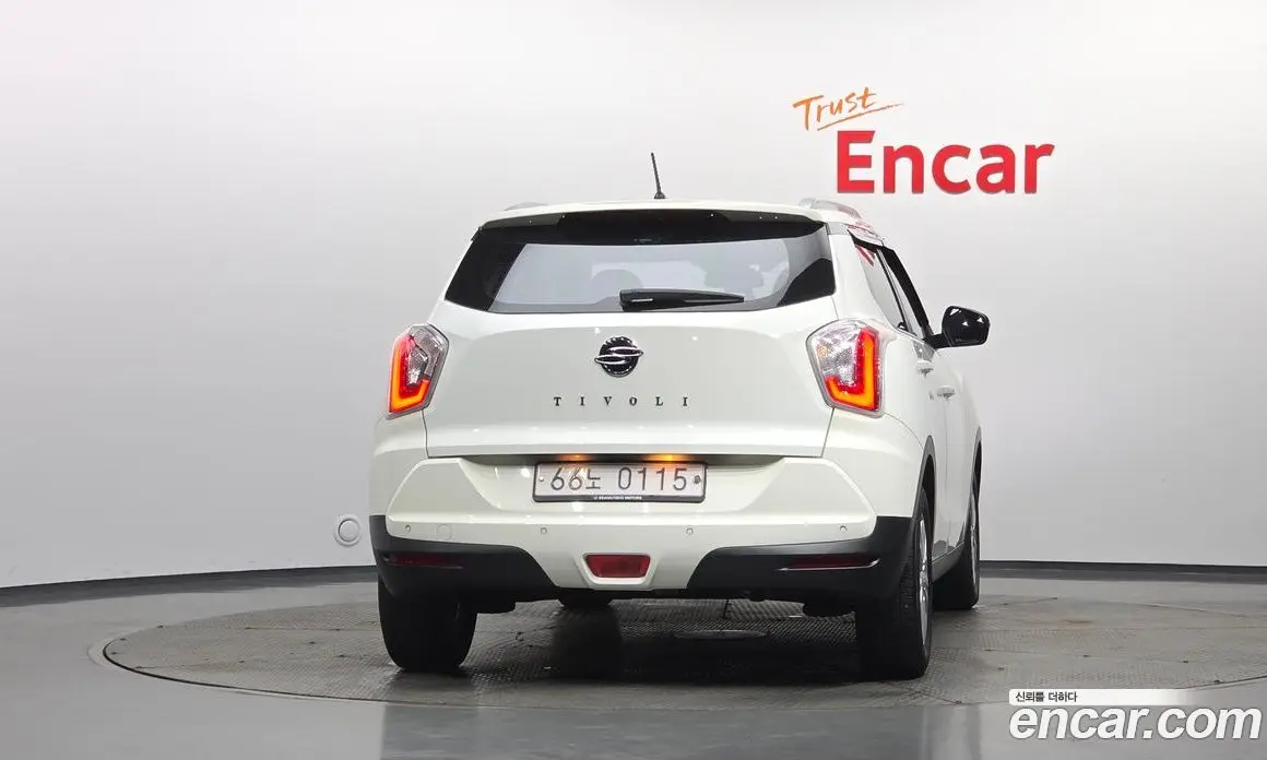 SsangYong TIBOLI 2016 1.6 автомат (гидро), фото 4 SsangYong TIBOLI 2016 1.6 автомат (гидро), фото 4