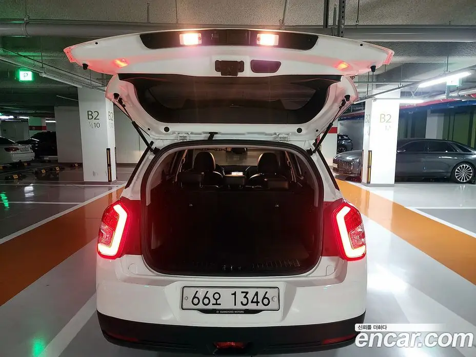 SsangYong TIBOLI 2018 1.6 автомат (гидро), фото 6