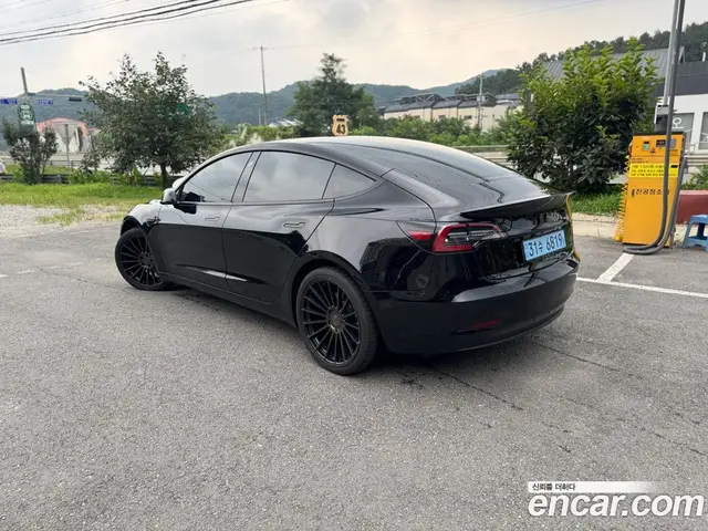 Tesla Model 3 2021 автомат (гидро), миниатюра 2