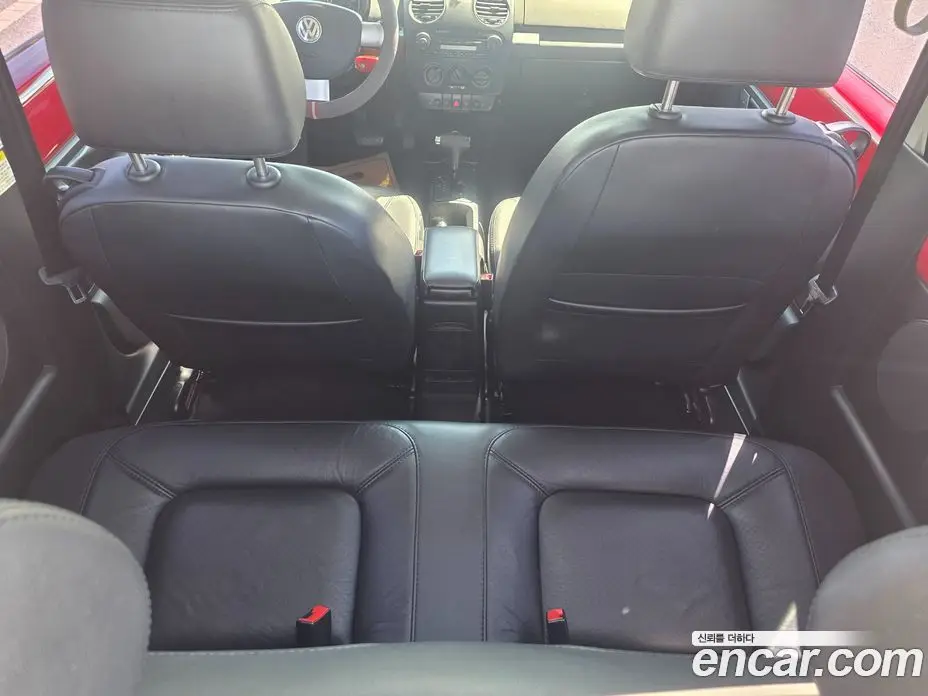 Volkswagen Beatle 2008 2.0 автомат (гидро), фото 11 Volkswagen Beatle 2008 2.0 автомат (гидро), фото 11