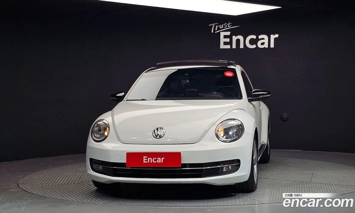 Volkswagen Beatle 2014 2.0 автомат (гидро), фото 3 Volkswagen Beatle 2014 2.0 автомат (гидро), фото 3