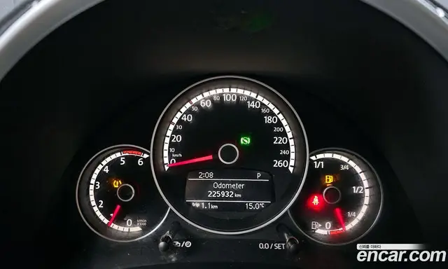 Volkswagen Beatle 2014 2.0 автомат (гидро), миниатюра 8 Volkswagen Beatle 2014 2.0 автомат (гидро), миниатюра 8