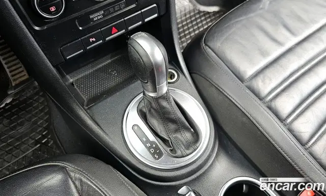 Volkswagen Beatle 2014 2.0 автомат (гидро), миниатюра 9 Volkswagen Beatle 2014 2.0 автомат (гидро), миниатюра 9