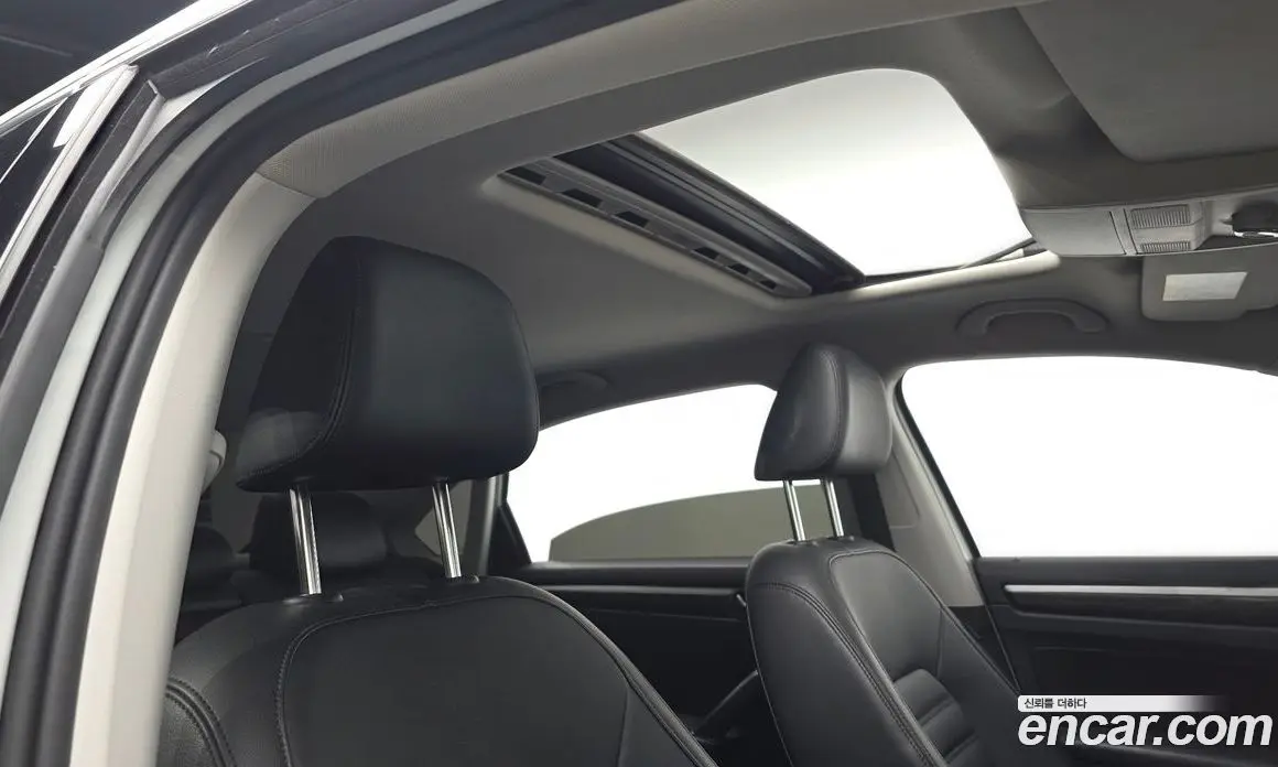 Volkswagen Passat 2018 2.0 автомат (гидро), фото 15