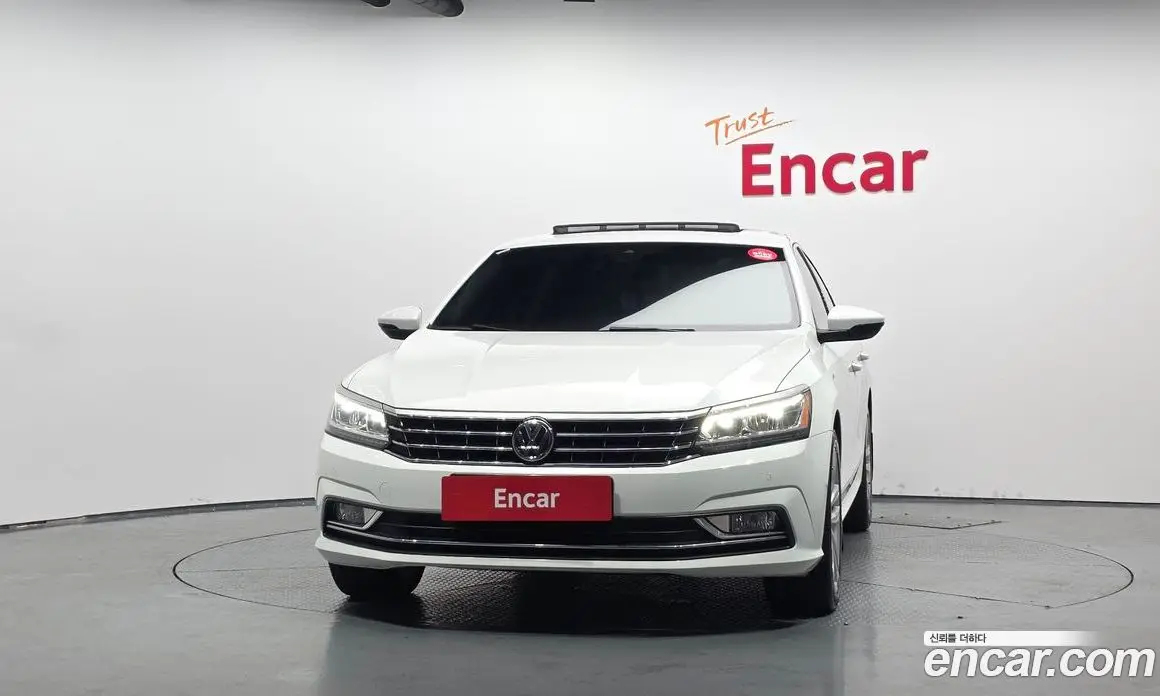 Volkswagen Passat 2018 2.0 автомат (гидро), фото 3