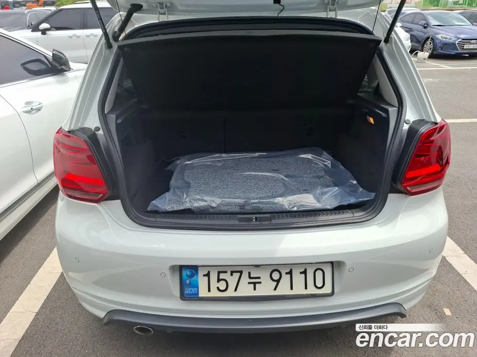 Volkswagen Polo 2015 1.4 автомат (гидро), фото 11