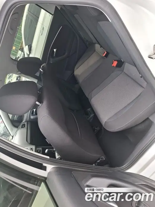 Volkswagen Polo 2015 1.4 автомат (гидро), фото 12