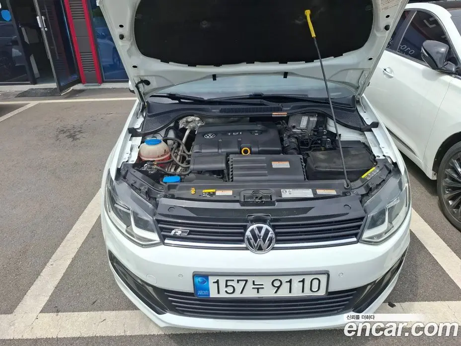 Volkswagen Polo 2015 1.4 автомат (гидро), фото 6