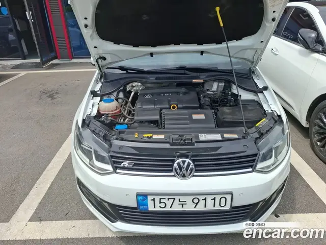 Volkswagen Polo 2015 1.4 автомат (гидро), миниатюра 6