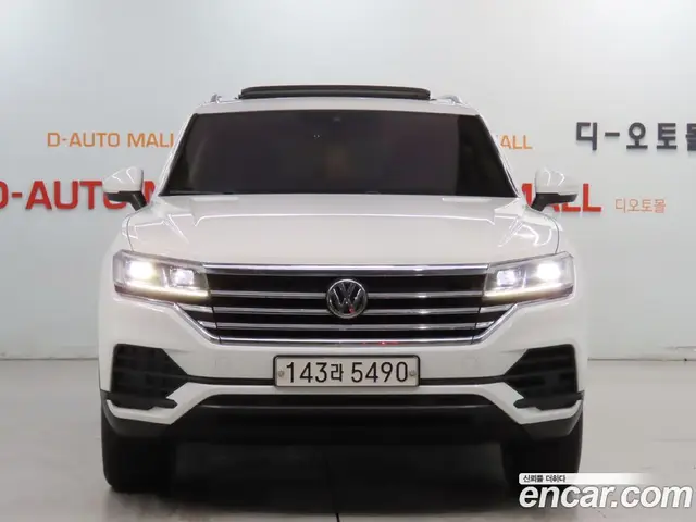 Volkswagen Touareg 2020 3.0 автомат (гидро), миниатюра 3 Volkswagen Touareg 2020 3.0 автомат (гидро), миниатюра 3