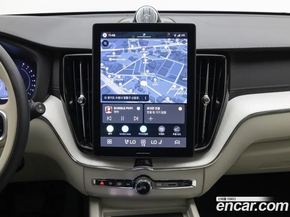 Volvo XC60 2025 2.0 автомат (гидро), фото 15