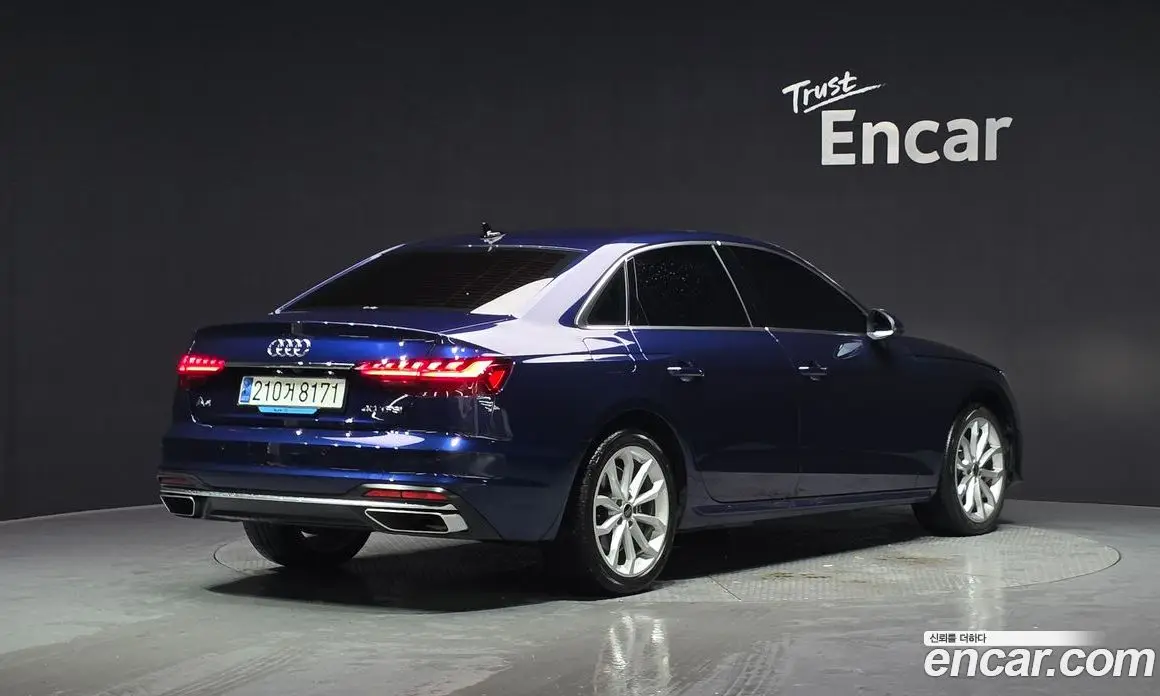 Audi A4 2023 2.0 автомат (гидро), фото 2 Audi A4 2023 2.0 автомат (гидро), фото 2