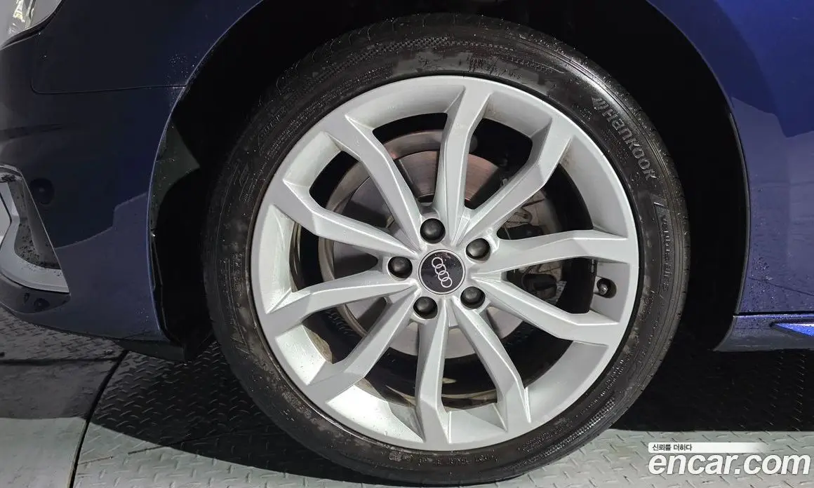 Audi A4 2023 2.0 автомат (гидро), фото 5 Audi A4 2023 2.0 автомат (гидро), фото 5