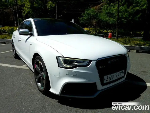Audi A5 2013 2.0 автомат (гидро), миниатюра 4 Audi A5 2013 2.0 автомат (гидро), миниатюра 4