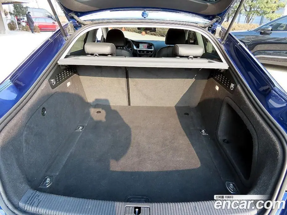 Audi A5 2015 2.0 автомат (гидро), фото 18 Audi A5 2015 2.0 автомат (гидро), фото 18
