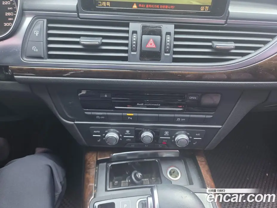 Audi A6 2014 3.0 автомат (гидро), фото 10