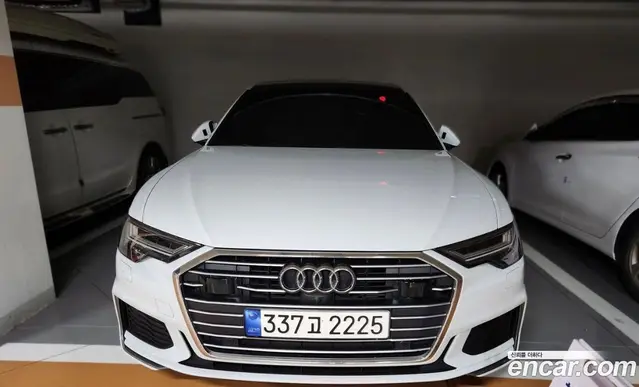 Audi A6 2023 2.0 автомат (гидро), миниатюра 3