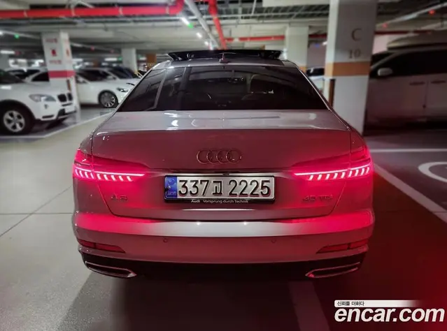 Audi A6 2023 2.0 автомат (гидро), миниатюра 4
