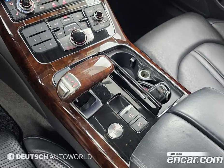 Audi A8 2011 4.2 автомат (гидро), фото 9 Audi A8 2011 4.2 автомат (гидро), фото 9