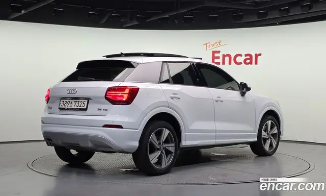 Audi Q2 2020 2.0 автомат (гидро), миниатюра 2 Audi Q2 2020 2.0 автомат (гидро), миниатюра 2