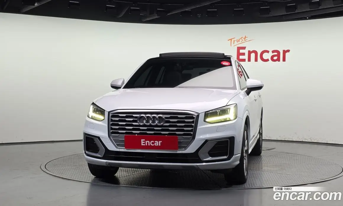 Audi Q2 2020 2.0 автомат (гидро), фото 3 Audi Q2 2020 2.0 автомат (гидро), фото 3