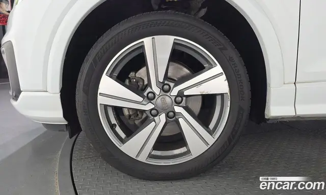 Audi Q2 2020 2.0 автомат (гидро), миниатюра 5 Audi Q2 2020 2.0 автомат (гидро), миниатюра 5