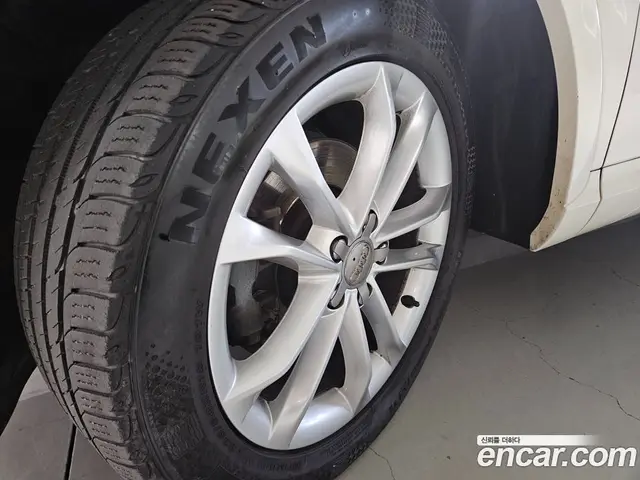 Audi Q3 2014 2.0 автомат (гидро), миниатюра 12