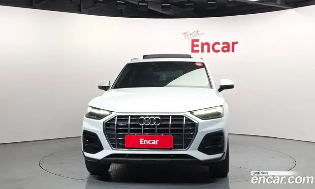 Audi Q5 2021 2.0 автомат (гидро), миниатюра 3