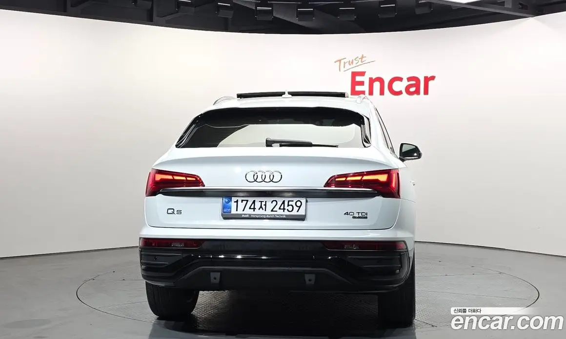 Audi Q5 2021 2.0 автомат (гидро), фото 4