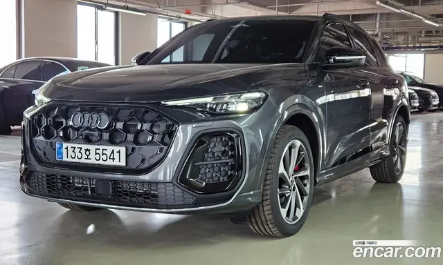 Audi Q5, 2025, 11 км