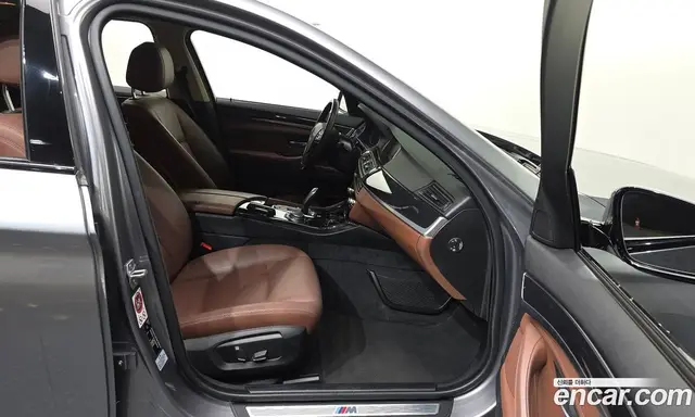 BMW 5 серия 2016 2.0 автомат (гидро), миниатюра 11 BMW 5 серия 2016 2.0 автомат (гидро), миниатюра 11