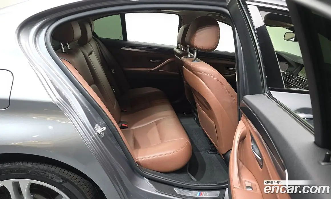 BMW 5 серия 2016 2.0 автомат (гидро), фото 12 BMW 5 серия 2016 2.0 автомат (гидро), фото 12