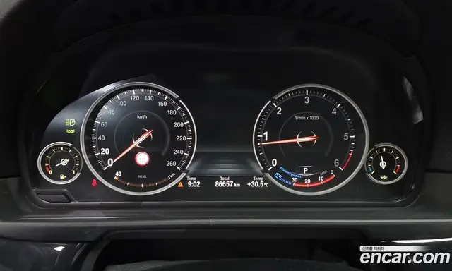 BMW 5 серия 2016 2.0 автомат (гидро), миниатюра 8 BMW 5 серия 2016 2.0 автомат (гидро), миниатюра 8
