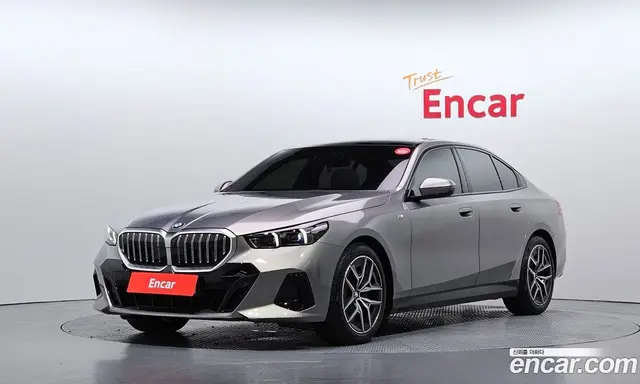 BMW 5 серия, 2025, 11 394 км