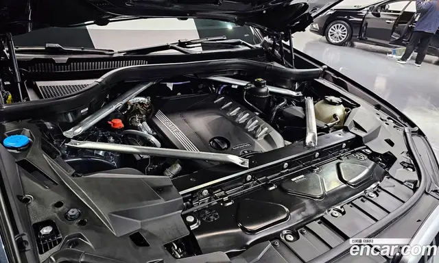 BMW X6 2022 3.0 автомат (гидро), миниатюра 6 BMW X6 2022 3.0 автомат (гидро), миниатюра 6