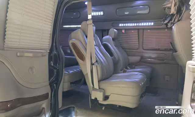 Chevrolet Express Van 2013 6.0 автомат (гидро), миниатюра 12