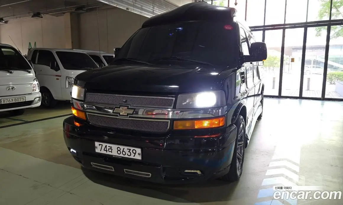 Chevrolet Express Van 2013 6.0 автомат (гидро), фото 3