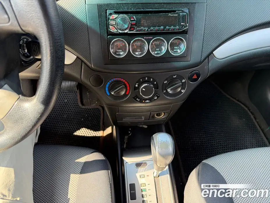 Chevrolet Gentra 2008 1.2 автомат (гидро), фото 14