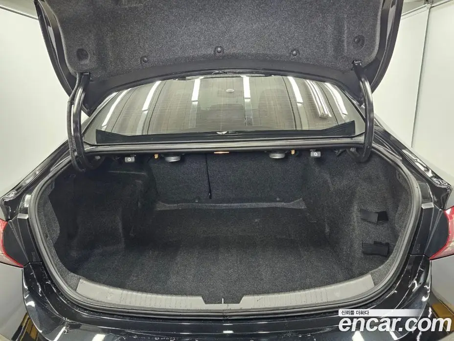 Chevrolet Malibu 2022 2.0 автомат (гидро), фото 18