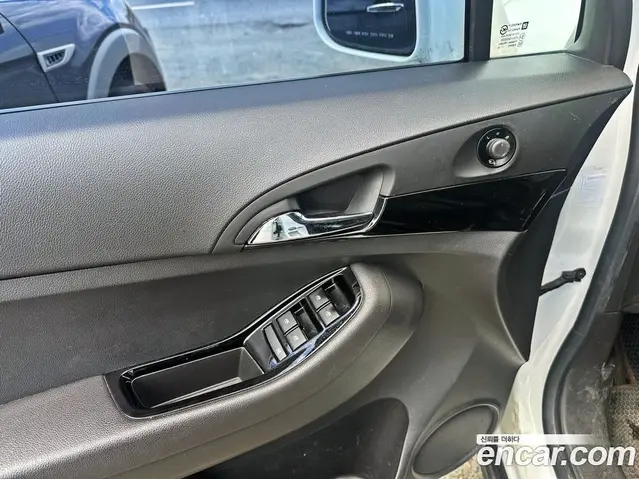 Chevrolet Orlando 2012 2.0 автомат (гидро), миниатюра 11