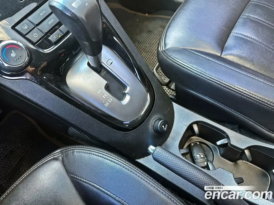 Chevrolet Orlando 2012 2.0 автомат (гидро), фото 18