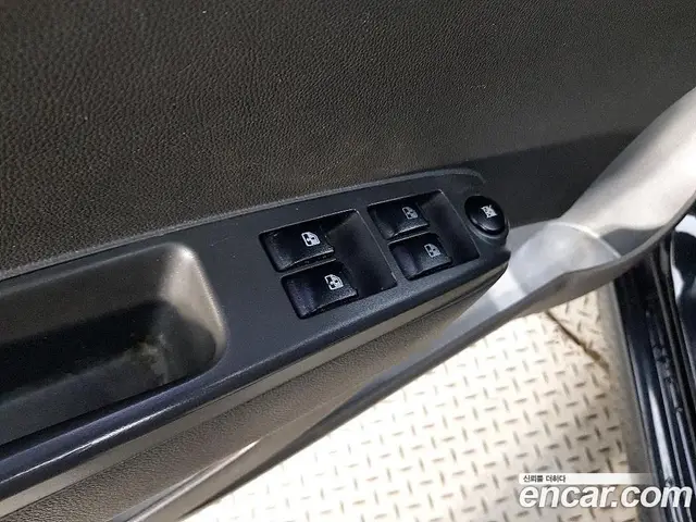 Chevrolet Spark 2012 1.0 автомат (гидро), миниатюра 11