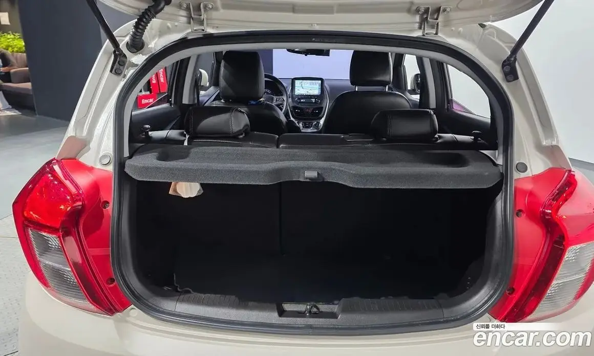 Chevrolet Spark 2016 1.0 автомат (гидро), фото 20 Chevrolet Spark 2016 1.0 автомат (гидро), фото 20