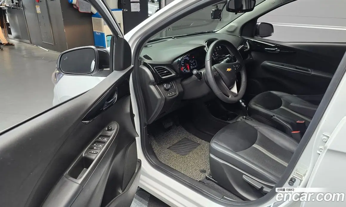 Chevrolet Spark 2020 1.0 автомат (гидро), фото 10