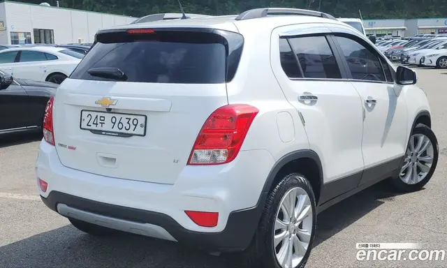 Chevrolet Trax 2018 1.4 автомат (гидро), миниатюра 3