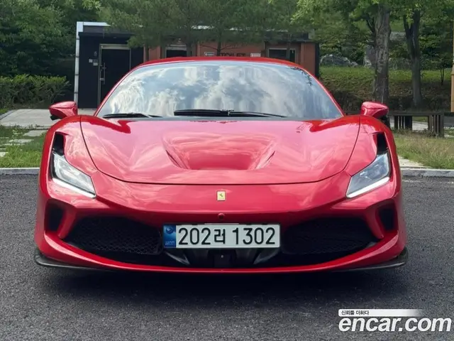 Ferrari F8 2021 3.9 автомат (гидро), миниатюра 2