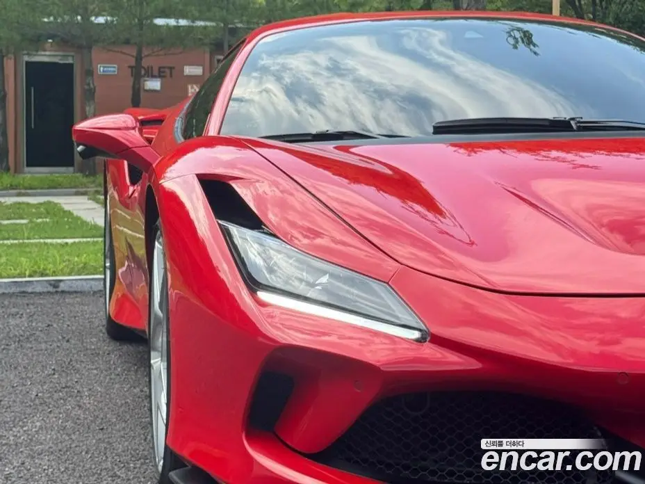 Ferrari F8 2021 3.9 автомат (гидро), фото 6